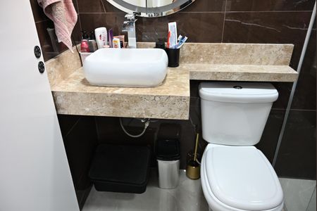 Apartamento à venda com 220m², 4 quartos e 2 vagasbanheiro suite 2
