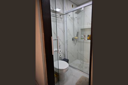 Apartamento à venda com 220m², 4 quartos e 2 vagasbanheiro suite 1