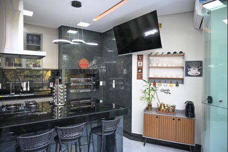 Apartamento à venda com 220m², 4 quartos e 2 vagaschurrasqueira area goumet