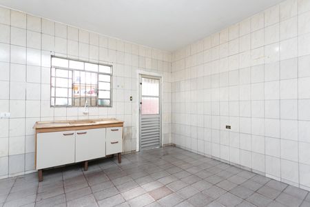 Cozinha  de casa para alugar com 2 quartos, 120m² em Jardim Moreno, São Paulo