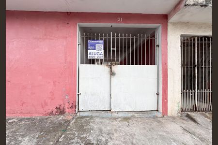 Casa para alugar com 120m², 2 quartos e 2 vagas Casa para alugar com 120m², 2 quartos e 2 vagasFachada