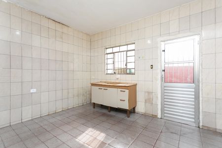 Casa para alugar com 120m², 2 quartos e 2 vagas Casa para alugar com 120m², 2 quartos e 2 vagasCozinha