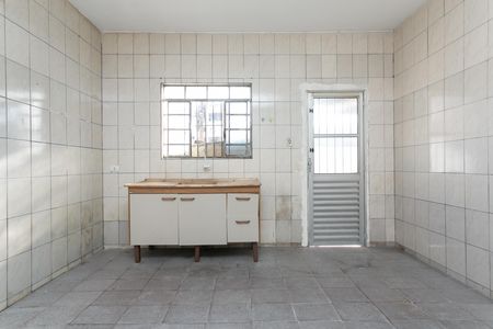 Cozinha  de casa para alugar com 2 quartos, 120m² em Jardim Moreno, São Paulo