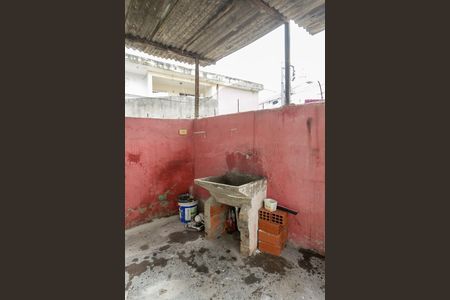Área de Serviço  de casa para alugar com 2 quartos, 120m² em Jardim Moreno, São Paulo