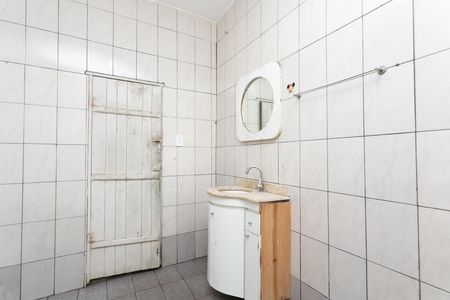Casa para alugar com 120m², 2 quartos e 2 vagas Casa para alugar com 120m², 2 quartos e 2 vagasBanheiro
