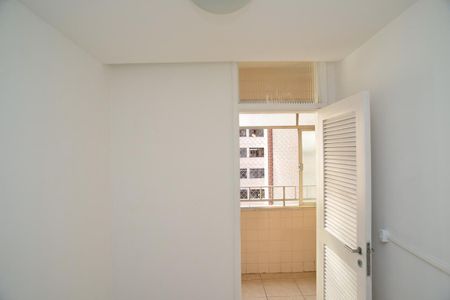 Quarto de Serviço de apartamento à venda com 2 quartos, 88m² em Barra da Tijuca, Rio de Janeiro