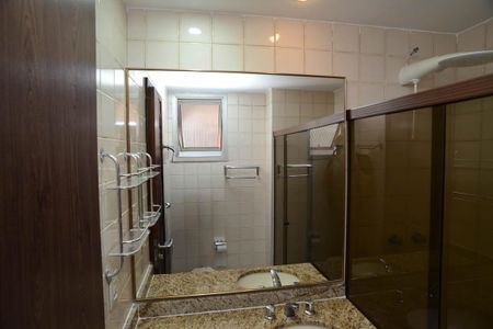 Banheiro Suíte de apartamento à venda com 2 quartos, 88m² em Barra da Tijuca, Rio de Janeiro