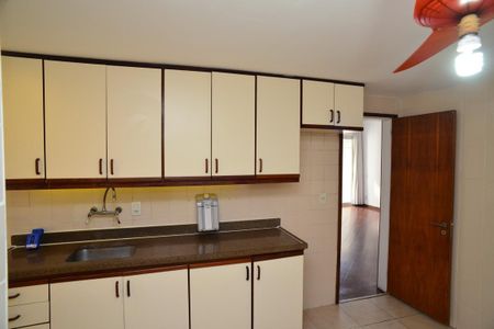 Cozinha de apartamento à venda com 2 quartos, 88m² em Barra da Tijuca, Rio de Janeiro