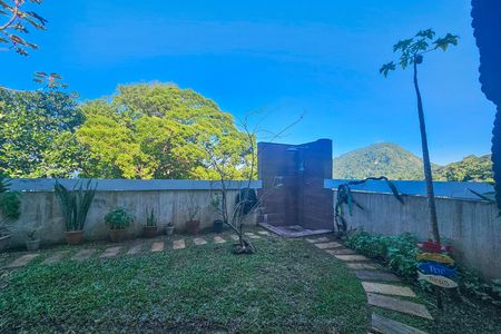 Casa de condomínio para alugar com 247m², 3 quartos e 3 vagas