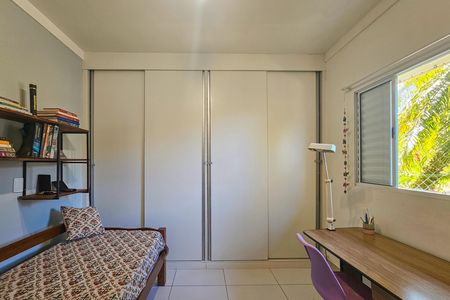 Casa de condomínio para alugar com 247m², 3 quartos e 3 vagas