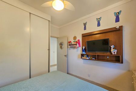 Casa de condomínio para alugar com 247m², 3 quartos e 3 vagas
