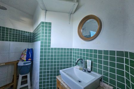 Casa de condomínio para alugar com 247m², 3 quartos e 3 vagas