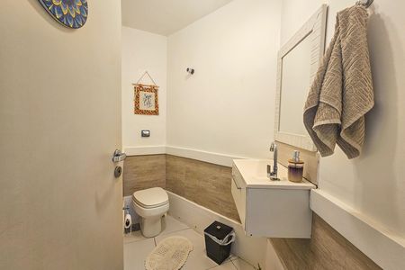 Casa de Condomínio para alugar com 3 quartos, 247m² em Enseada, Guarujá