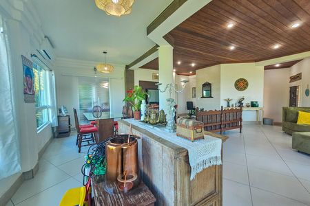 Casa de Condomínio para alugar com 3 quartos, 247m² em Enseada, Guarujá