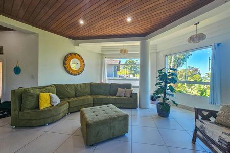 Casa de Condomínio para alugar com 3 quartos, 247m² em Enseada, Guarujá