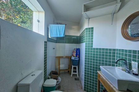 Casa de condomínio para alugar com 247m², 3 quartos e 3 vagas