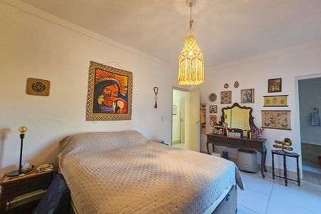 Casa de condomínio para alugar com 247m², 3 quartos e 3 vagas