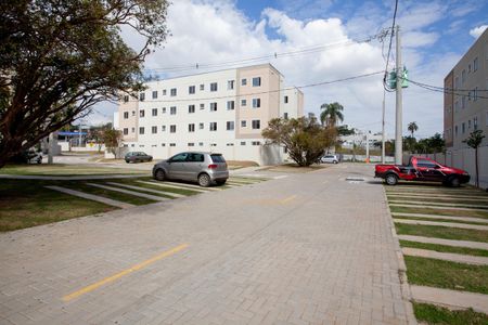 Apartamento à venda com 42m², 2 quartos e 1 vaga Apartamento à venda com 42m², 2 quartos e 1 vagaGaragem
