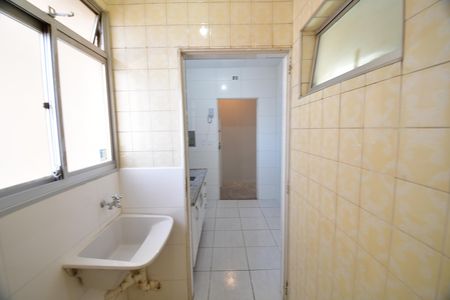 Apartamento à venda com 42m², 1 quarto e sem vagaÁrea de Serviço