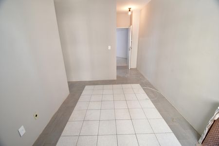 Apartamento à venda com 42m², 1 quarto e sem vagaSala