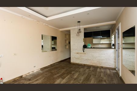 Casa à venda com 3 quartos, 108m² em Vila Pirajussara, São Paulo