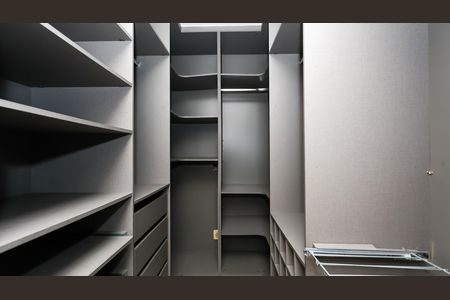 Casa à venda com 108m², 3 quartos e 2 vagas