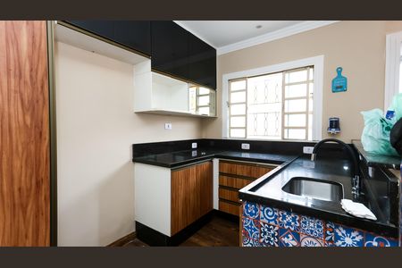 Casa à venda com 108m², 3 quartos e 2 vagas