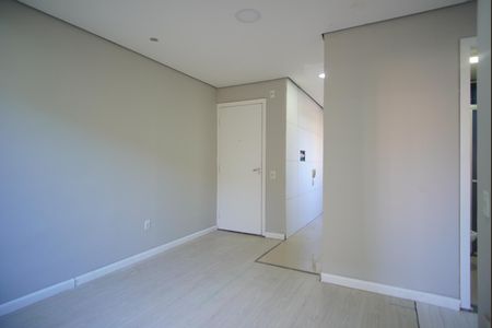 Sala de apartamento à venda com 2 quartos, 42m² em Mário Quintana, Porto Alegre