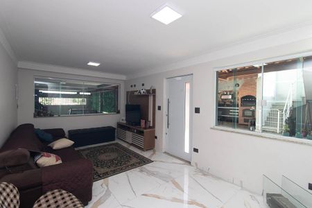 Casa à venda com 4 quartos, 300m² em Vila Nova Mazzei, São Paulo