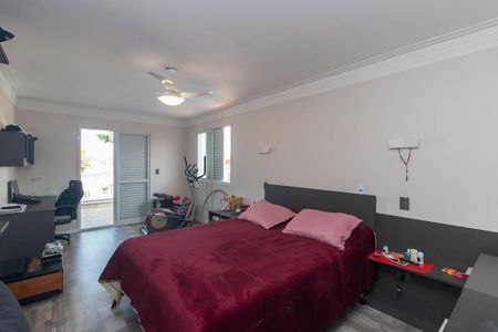 Quarto Suíte de casa à venda com 4 quartos, 300m² em Vila Nova Mazzei, São Paulo