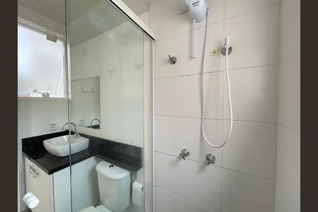 Casa para alugar com 138m², 3 quartos e 1 vaga Casa para alugar com 138m², 3 quartos e 1 vagaBanheiro suíte