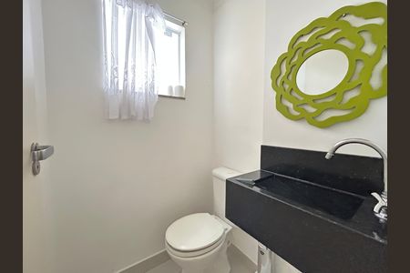 Casa para alugar com 138m², 3 quartos e 1 vaga Casa para alugar com 138m², 3 quartos e 1 vagaLavabo