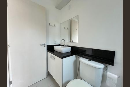 Casa para alugar com 138m², 3 quartos e 1 vaga Casa para alugar com 138m², 3 quartos e 1 vagaBanheiro suíte