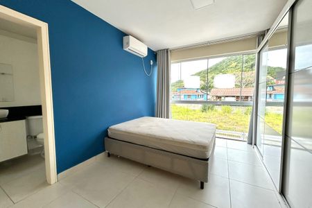 Casa para alugar com 138m², 3 quartos e 1 vaga Casa para alugar com 138m², 3 quartos e 1 vagaSuíte