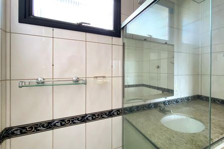 Apartamento para alugar com 120m², 3 quartos e 2 vagasBanheiro da Suíte 