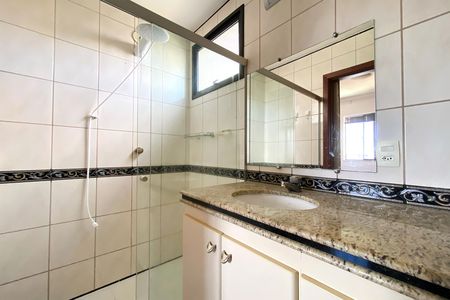 Apartamento para alugar com 120m², 3 quartos e 2 vagasBanheiro da Suíte 