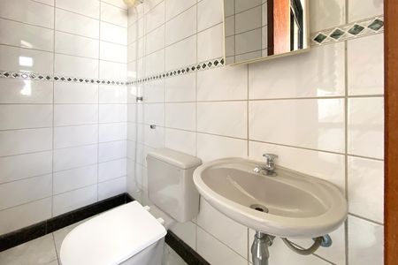 Apartamento para alugar com 120m², 3 quartos e 2 vagasBanheiro de serviço