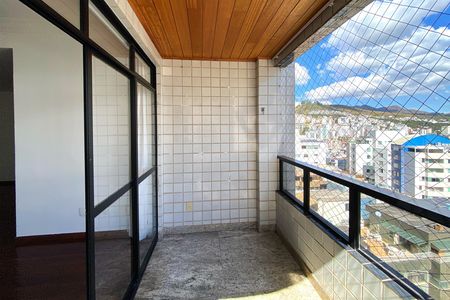 Apartamento para alugar com 120m², 3 quartos e 2 vagasVaranda da Sala