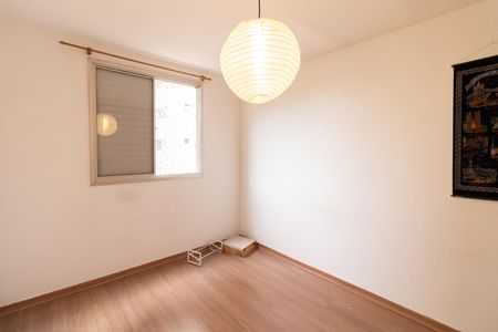 Quarto 2 de apartamento para alugar com 2 quartos, 52m² em Vila Polopoli, São Paulo