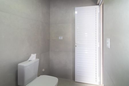 Casa para alugar com 82m², 3 quartos e 1 vaga Casa para alugar com 82m², 3 quartos e 1 vagaBanheiro