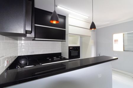 Cozinha de casa para alugar com 3 quartos, 82m² em Fazenda da Juta, São Paulo