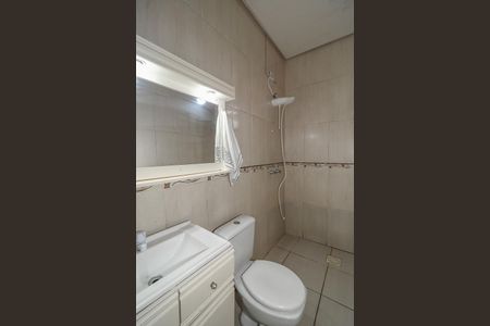 Banheiro de casa à venda com 4 quartos, 218m² em Costa E Silva, Porto Alegre