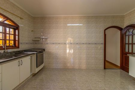 Casa de condomínio para alugar com 160m², 3 quartos e 6 vagas Casa de condomínio para alugar com 160m², 3 quartos e 6 vagasCozinha