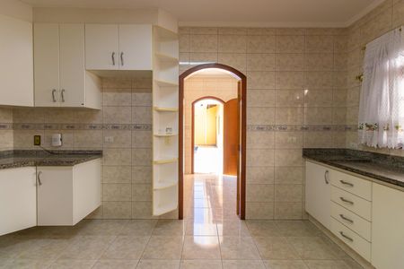 Casa de condomínio para alugar com 160m², 3 quartos e 6 vagas Casa de condomínio para alugar com 160m², 3 quartos e 6 vagasCozinha