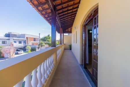 Casa de condomínio para alugar com 160m², 3 quartos e 6 vagas Casa de condomínio para alugar com 160m², 3 quartos e 6 vagasVaranda da Sala
