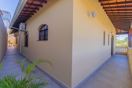 Casa de condomínio para alugar com 160m², 3 quartos e 6 vagas Casa de condomínio para alugar com 160m², 3 quartos e 6 vagasVaranda da Sala