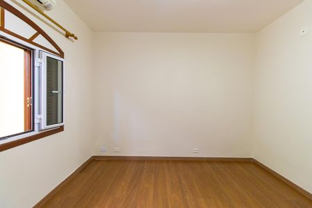 Casa de condomínio para alugar com 160m², 3 quartos e 6 vagas Casa de condomínio para alugar com 160m², 3 quartos e 6 vagasSuite 3