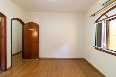 Casa de condomínio para alugar com 160m², 3 quartos e 6 vagas Casa de condomínio para alugar com 160m², 3 quartos e 6 vagasSuite 3