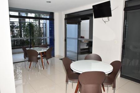 Apartamento para alugar com 125m², 3 quartos e 2 vagas