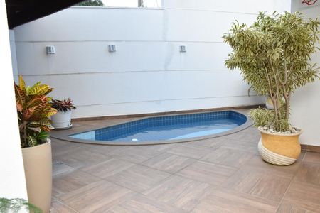 Apartamento para alugar com 125m², 3 quartos e 2 vagas